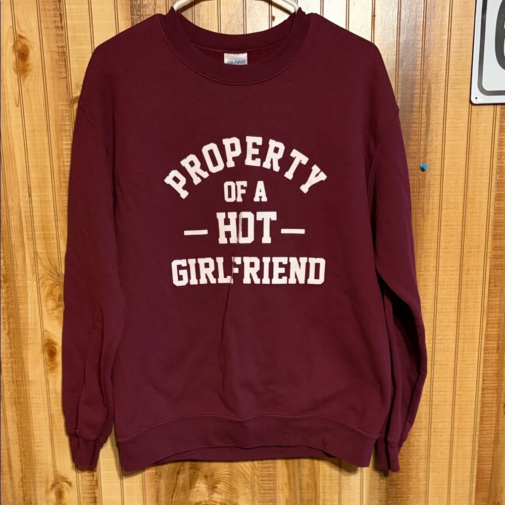 Gildan Burgundy Graphic Women's Sweater